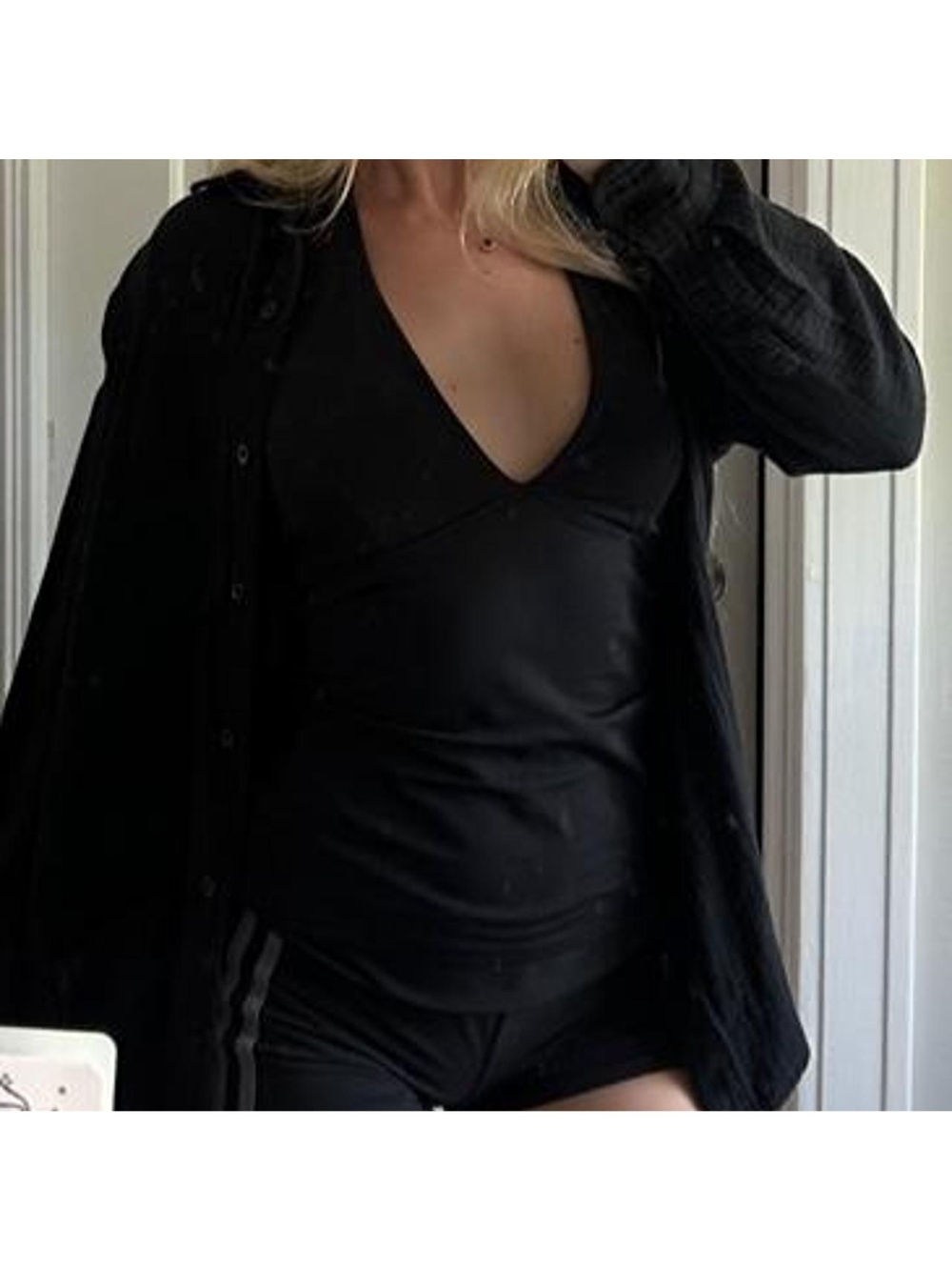aritzia little moon black flannel